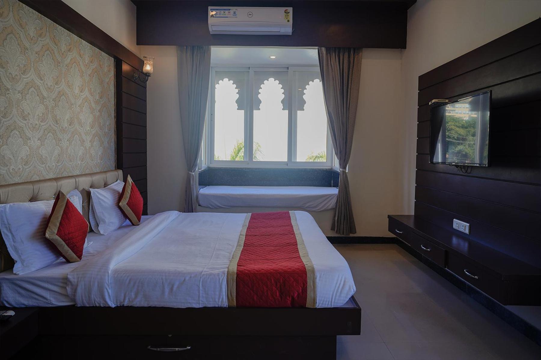 Tiger'S Trail Hotel & Food Court Kumbhalgarh Esterno foto